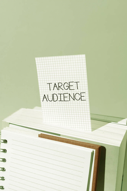 مخاطبان هدف-پرسونای مخاطب